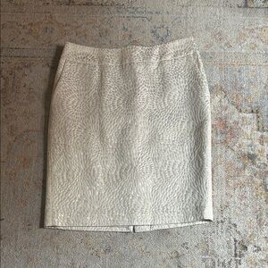 Elegant Cream Textured Skirt SZ 4